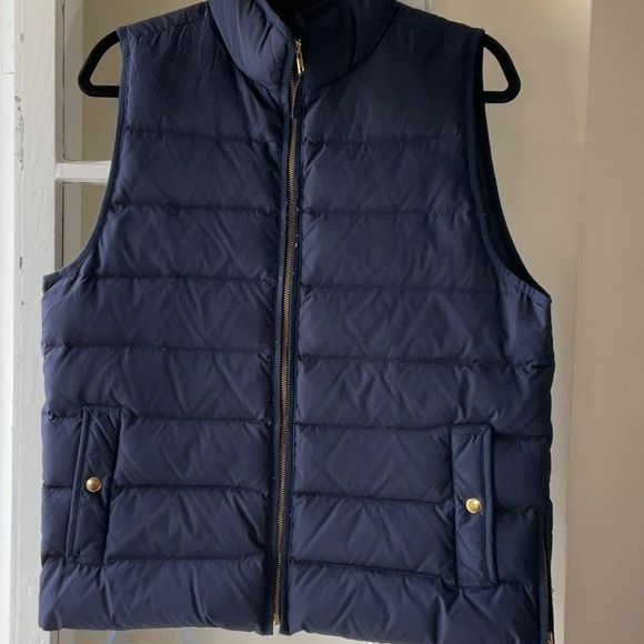 J Crew Navy Down Puffer Vest, size L, *pre-owned* - Picture 7 of 10